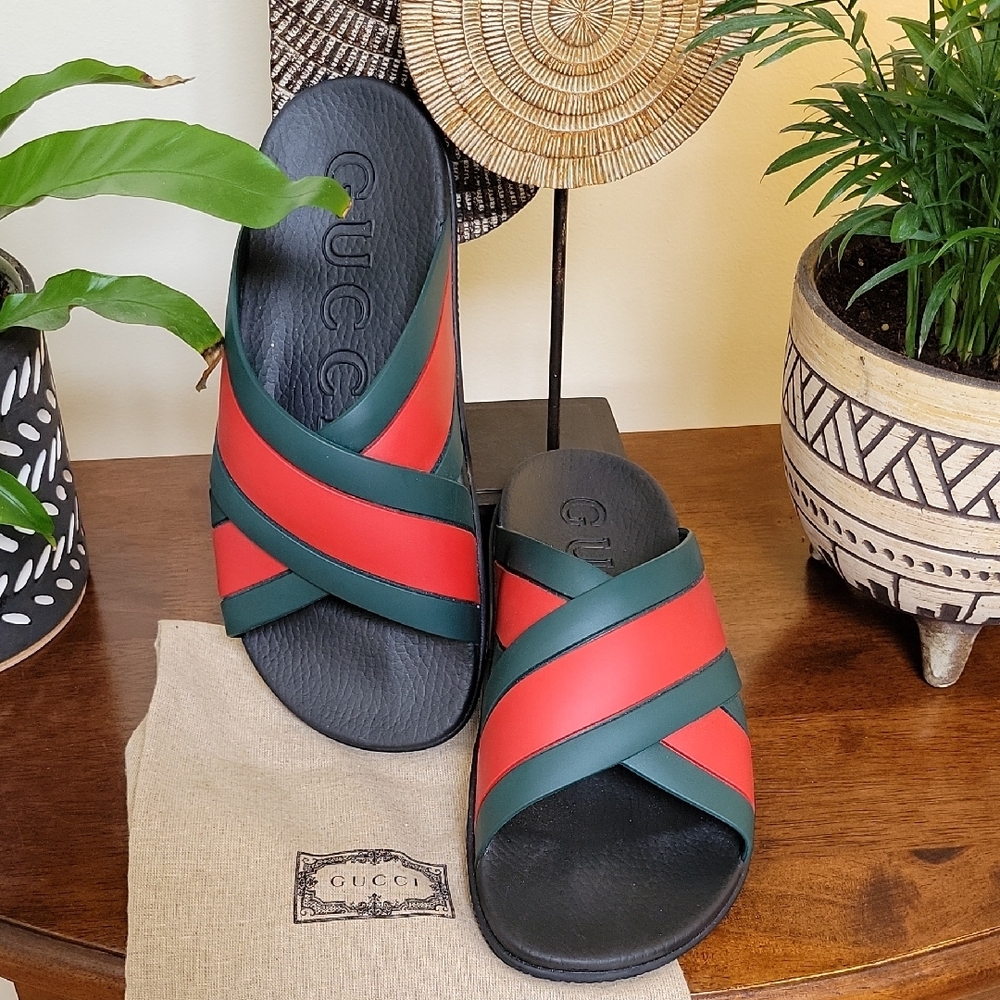 Gucci Women's Black and Red Slide Sandals
